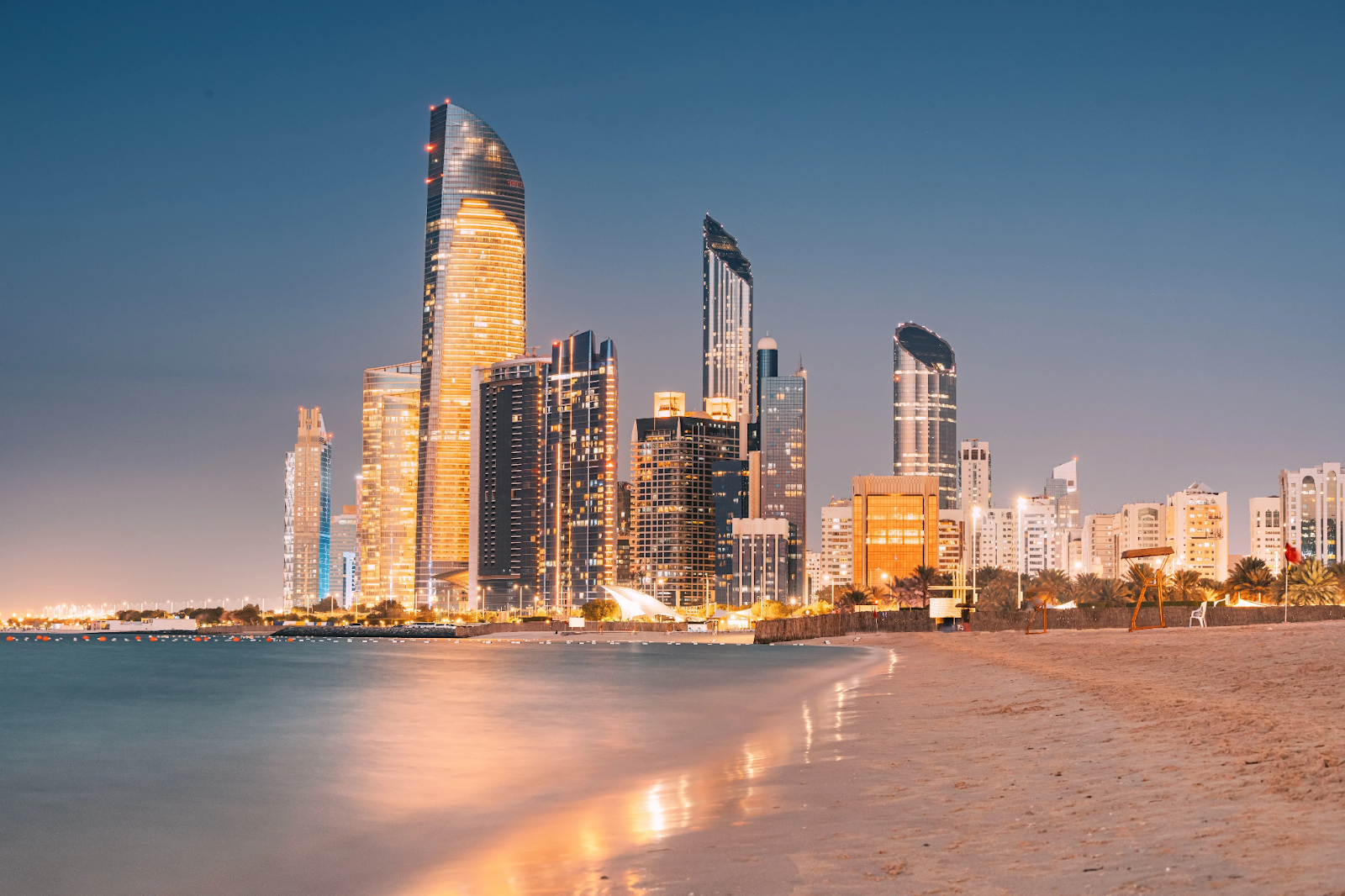 Discover Abu Dhabi’s Charm: Where Shopping Thrills Meet Beachfront Chill