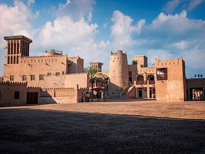 Fujairah’s Top Forts and Mosques Tour: Dive in the Cultural and Architectural Delights