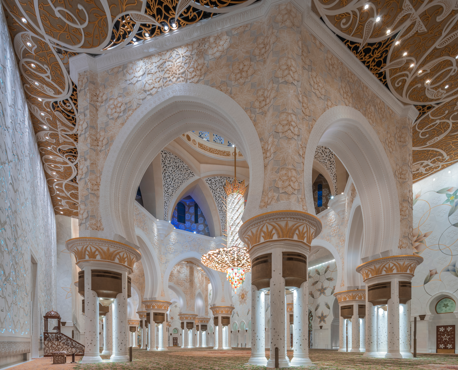 Discover the Capital Abu Dhabi: Half Day Tour with Grand Mosque photo 3